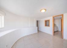 Resale - Villa / Parhus - Ciudad Quesada