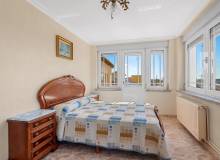 Resale - Villa / Parhus - Ciudad Quesada