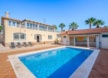 Resale - Villa / Parhus - Ciudad Quesada