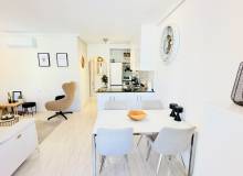Resale - Villa / Parhus - Daya Vieja