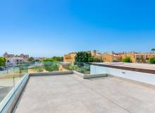 Resale - Villa / Parhus - El Campello - El Amerador