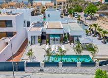 Resale - Villa / Parhus - El Campello - El Amerador