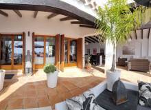 Resale - Villa / Parhus - El Valle Golf Resort