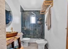Resale - Villa / Parhus - Elche C