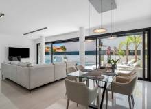 Resale - Villa / Parhus - Guardamar del Segura