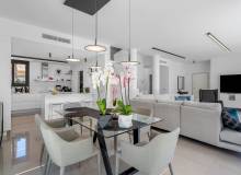 Resale - Villa / Parhus - Guardamar del Segura