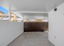 Resale - Villa / Parhus - La Marina