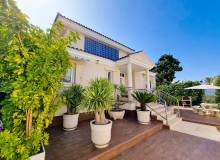 Resale - Villa / Parhus - La Mata