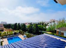 Resale - Villa / Parhus - La Mata