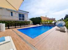 Resale - Villa / Parhus - La Mata