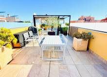 Resale - Villa / Parhus - Montesinos - La Herada