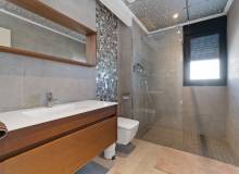 Resale - Villa / Parhus - Orihuela Costa - Agua Marina