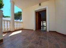 Resale - Villa / Parhus - Orihuela Costa - Cabo Roig