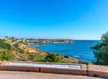 Resale - Villa / Parhus - Orihuela Costa - Cabo Roig