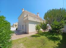 Resale - Villa / Parhus - Orihuela Costa - Cabo Roig