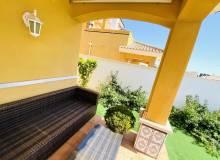 Resale - Villa / Parhus - Orihuela Costa - Cabo Roig