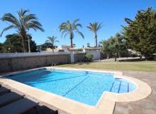 Resale - Villa / Parhus - Orihuela Costa - Cabo Roig