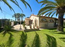 Resale - Villa / Parhus - Orihuela Costa - Cabo Roig