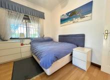 Resale - Villa / Parhus - Orihuela Costa - Cabo Roig