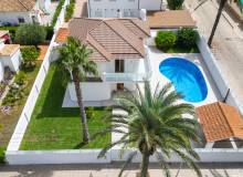 Resale - Villa / Parhus - Orihuela Costa - Cabo Roig