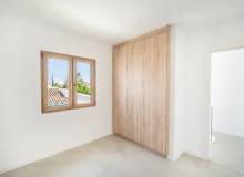 Resale - Villa / Parhus - Orihuela Costa - Cabo Roig
