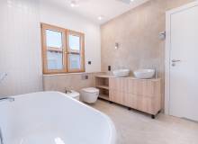 Resale - Villa / Parhus - Orihuela Costa - Cabo Roig