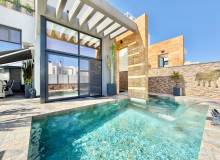 Resale - Villa / Parhus - Orihuela Costa - Cabo Roig