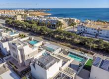 Resale - Villa / Parhus - Orihuela Costa - Campoamor