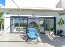 Resale - Villa / Parhus - Orihuela Costa - Campoamor