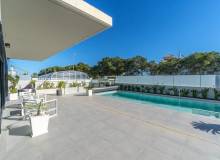 Resale - Villa / Parhus - Orihuela Costa - Campoamor