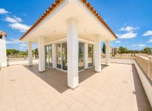 Resale - Villa / Parhus - Orihuela Costa - Campoamor