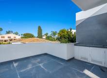 Resale - Villa / Parhus - Orihuela Costa - Campoamor