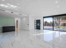 Resale - Villa / Parhus - Orihuela Costa - Campoamor