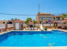 Resale - Villa / Parhus - Orihuela Costa - Campoamor