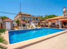 Resale - Villa / Parhus - Orihuela Costa - Campoamor