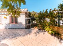 Resale - Villa / Parhus - Orihuela Costa - Dehesa de campoamor