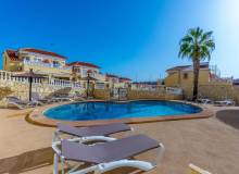 Resale - Villa / Parhus - Orihuela Costa - Las Filipinas