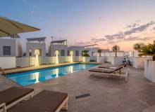 Resale - Villa / Parhus - Orihuela Costa - Villamartín