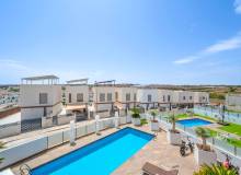 Resale - Villa / Parhus - Orihuela Costa - Villamartín