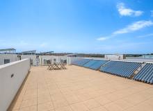 Resale - Villa / Parhus - Orihuela Costa - Villamartín