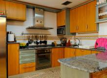 Resale - Villa / Parhus - Orihuela - Orihuela Costa