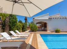Resale - Villa / Parhus - Orihuela - Orihuela Costa