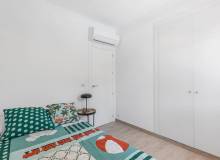 Resale - Villa / Parhus - Orihuela - Orihuela Costa