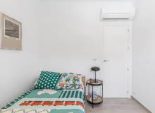 Resale - Villa / Parhus - Orihuela - Orihuela Costa