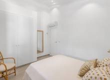 Resale - Villa / Parhus - Orihuela - Orihuela Costa