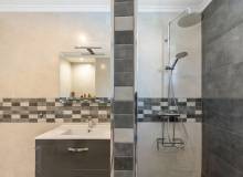 Resale - Villa / Parhus - Orihuela - Orihuela Costa