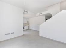 Resale - Villa / Parhus - Orihuela - Orihuela Costa