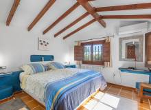 Resale - Villa / Parhus - Orihuela - Orihuela Costa