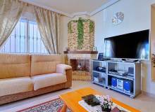 Resale - Villa / Parhus - Orihuela - Orihuela Costa