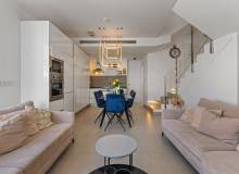 Resale - Villa / Parhus - Orihuela - Villamartín